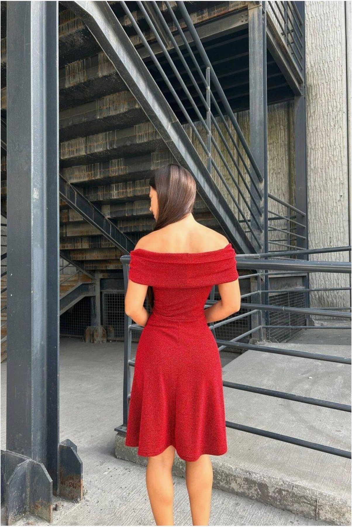 Kırmızı