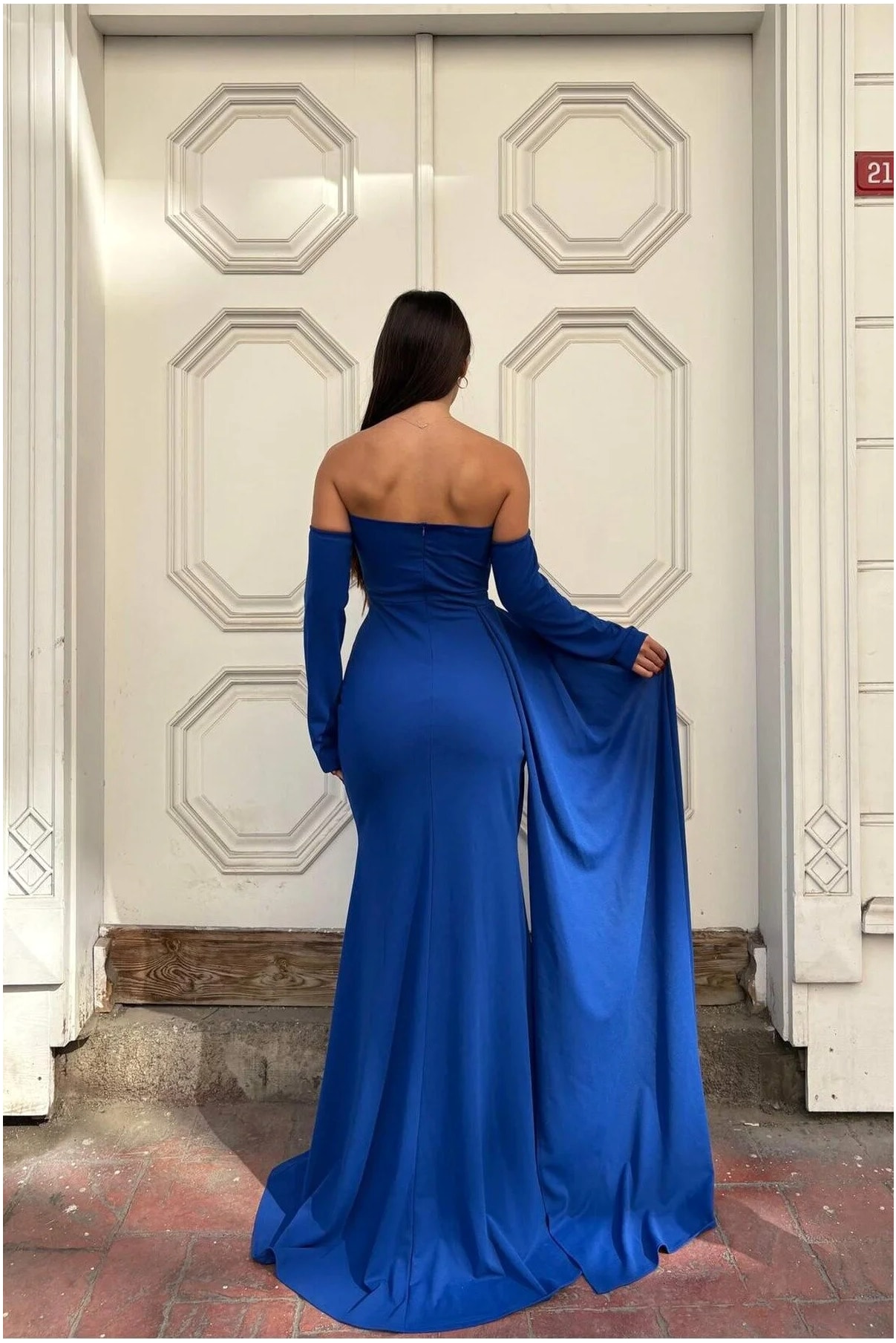 Kadın Yaka Detaylı V Elbise Krep Görsel 24